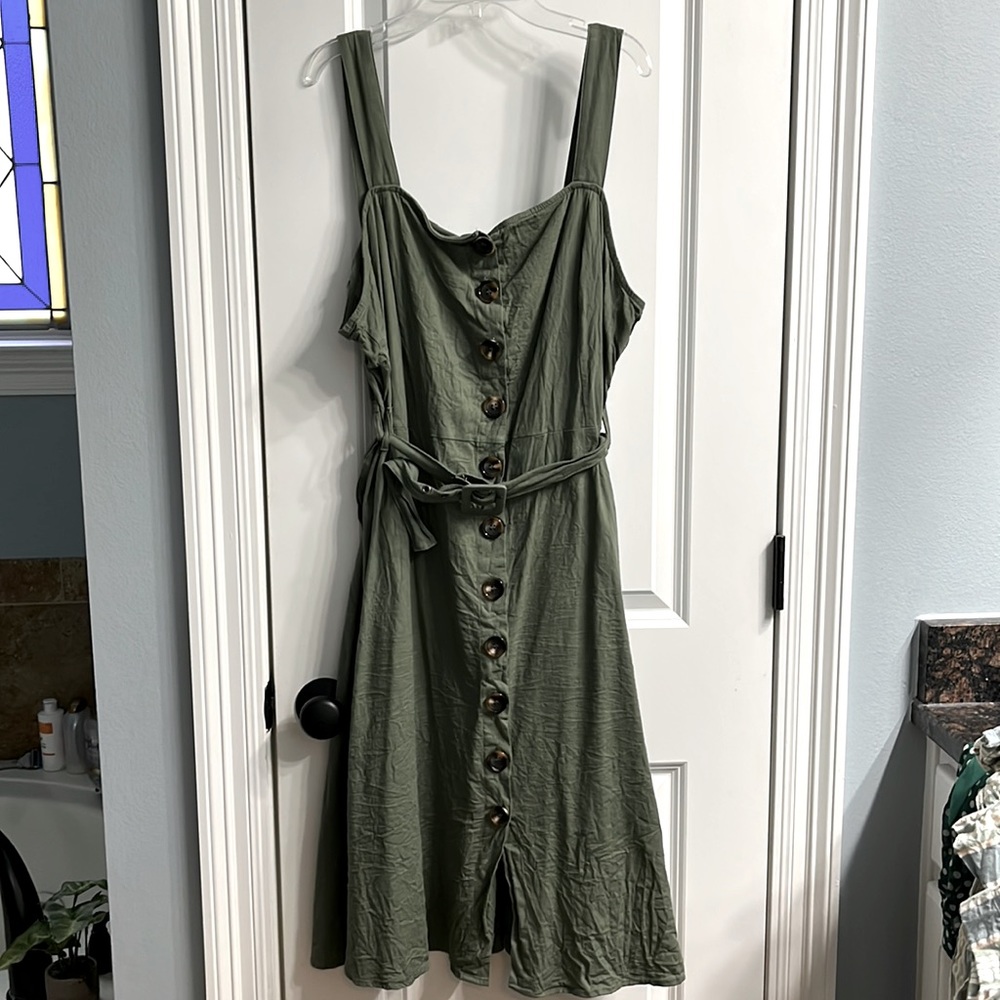 Belted Midi olive green linen dress with tortoise shell buttons